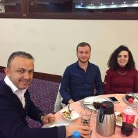 Müjdat Baka, Kenan Serhat İnce'yi dinlemeye gelen öğrencileri