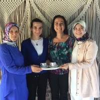 Emine Uzunhasanoğlu,  Banu Çevikel, Betül Delibalta ve Dr. Ayşe Zeynep Turan