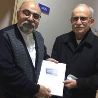 Ahsen Okyar, Manisa’da faaliyette bulunan MEDAR Mevlana Düşüncesi Araştırmaları Derneği Başkanı Mehmet Veysi Dörtbudak’a; “İNSANA DOST, FİKRE DOST – 2 ( 01 Ocak 2017-31.12.2019)” kitabı