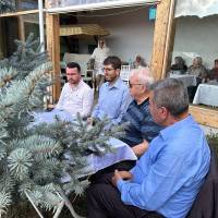 Okumayı gerçekleştirenler; Hikmet Akça, Şerif Hüseyin Ayaz, Amir Ateş, Fehmi Atay