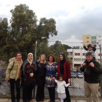 Ümmühani Özen, Nursel Okyar, Ayşe Çapçı, Nurat Altıntaş, Elvan Mut, Hale Sevcan Altıntaş, Selim ve Semih Selman Altıntaş arkada Ledra Palas