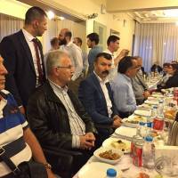 Dr. İsmail Çapçı ve iftara katılanlar