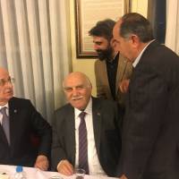 Dr. Alaattin Büyükkaya, K. Yiğit Angın'ı TBMM Başkanı İsmail Kahraman'a takdim ederken birlikte