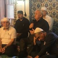 Bestekar Mevlidhan Amir Ateş ve hafızlar