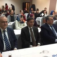 Ahsen Okyar, Prof. Dr. Mehmet Bayrak, Abdullah Köktürk ve toplantıya katılanlar