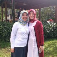 Vildan Çağlar, Dr. Ayşe Zeynep Turan
